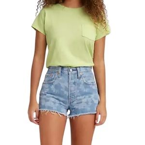 NWT Levi 501 High Rise Floral Print Denim Shorts